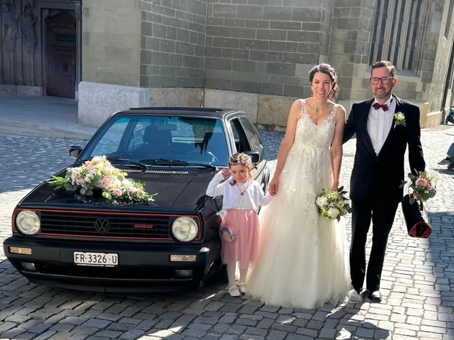 Gala élégant, smokings et robes de soirée